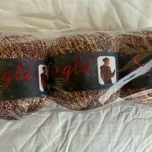 Multicolor Yarn Bundle